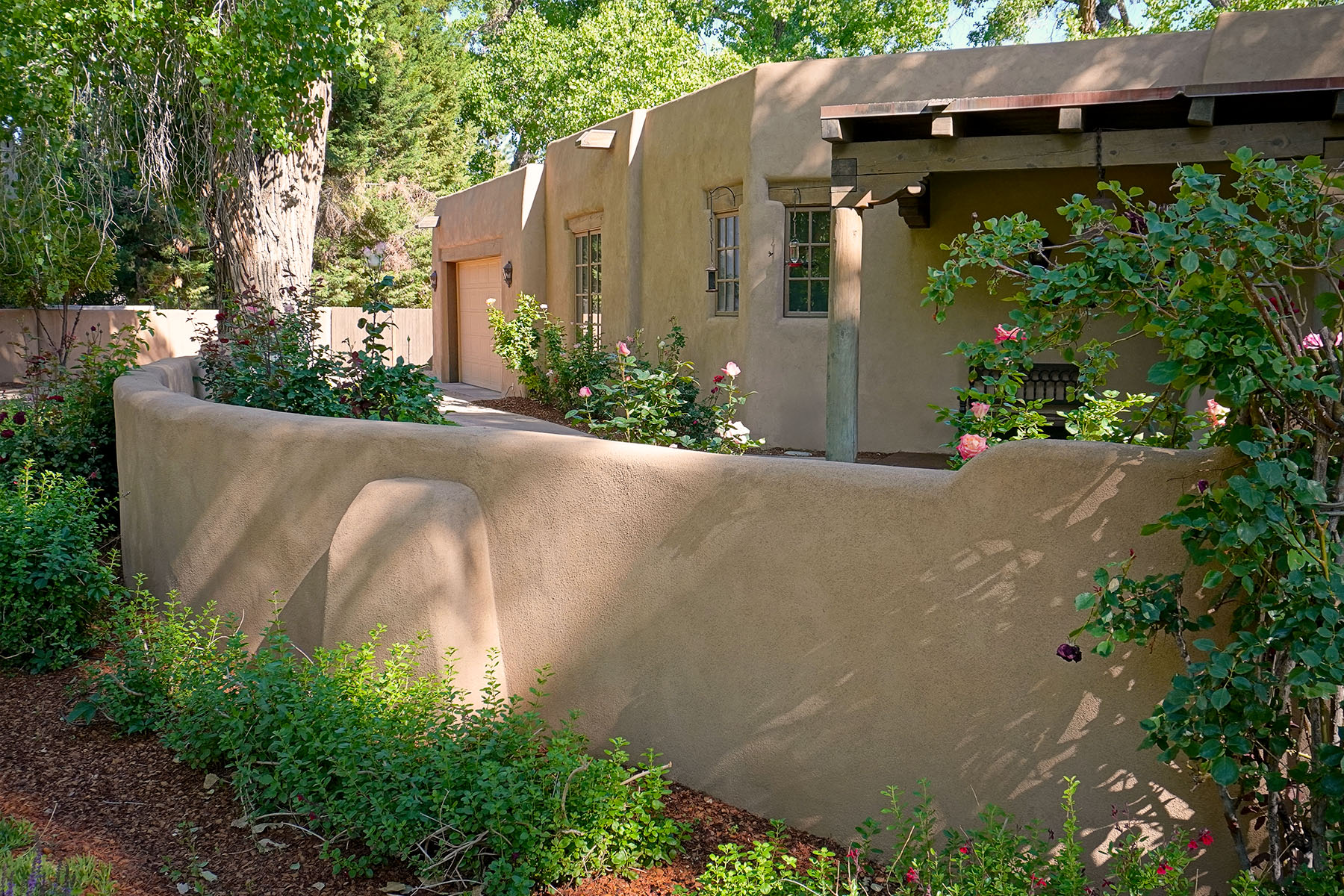 Luxury home in the Albuquerque North Valley features a fresh coat of stucco repaired by B.W.Earp